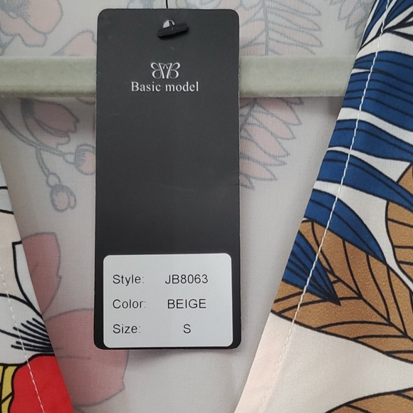 Basic model floral print - Picture 9 of 14